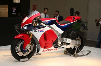 Honda RC 213 V-S 2015 - Bild 2 Honda RC 213 V-S 2015 - Bild 2
