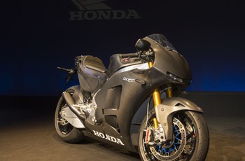 Honda RC 213 V-S 2015 - Bild 6 Honda RC 213 V-S 2015 - Bild 6