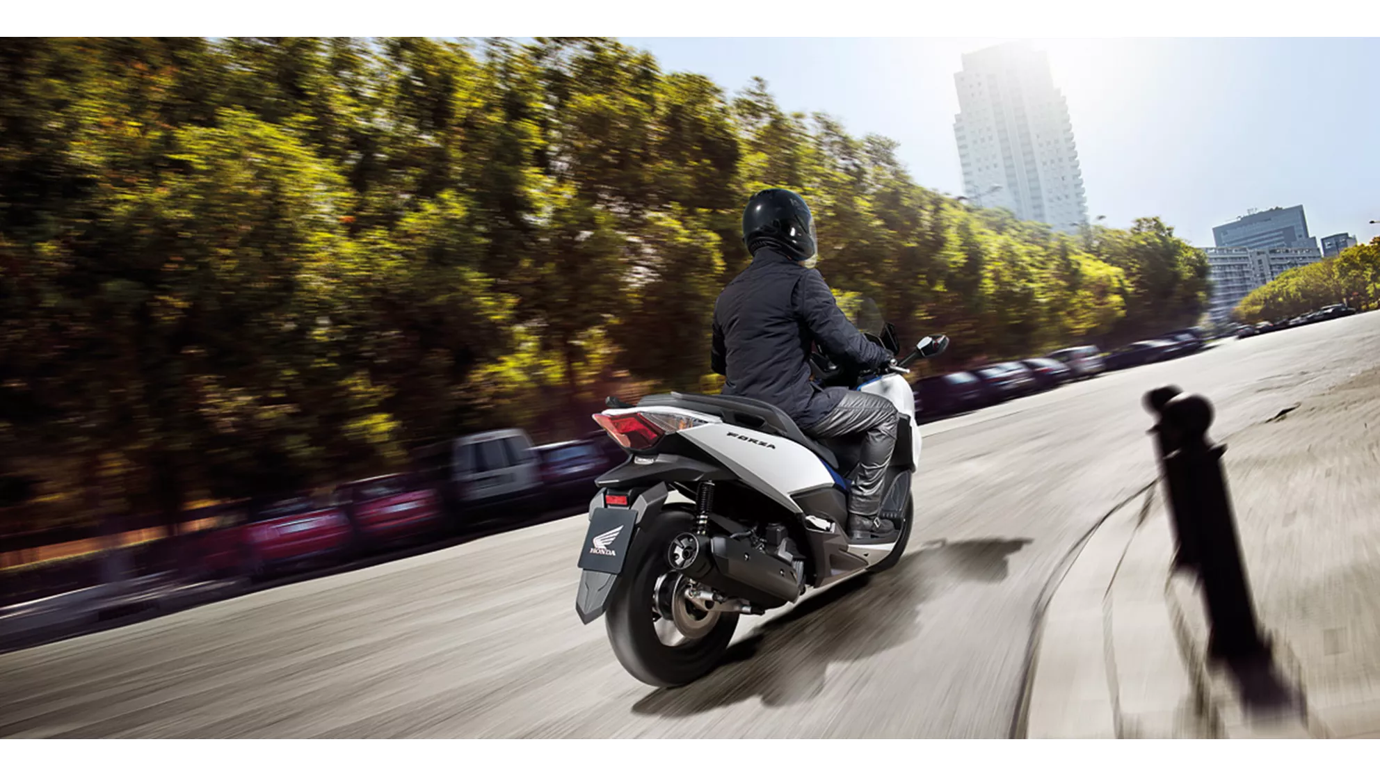 Honda Forza 125 - Image 14 Honda Forza 125 - Image 14