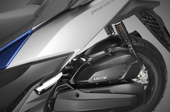 Honda Forza 125 2015 - Bild 21 Honda Forza 125 2015 - Bild 21