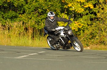 Hyosung GD 250i 2015 - Bild 6