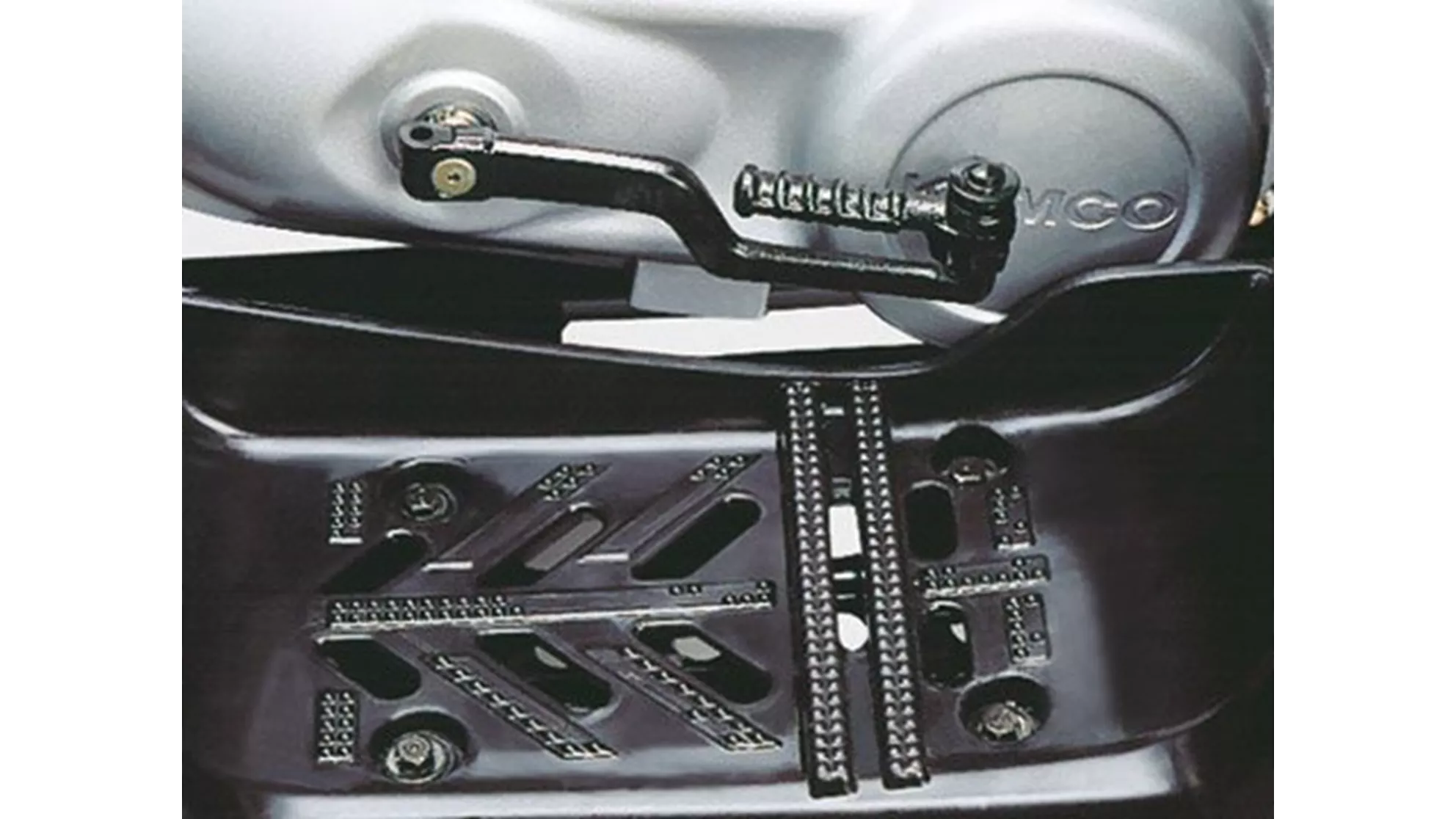 Kymco Maxxer 50 - Image 4 Kymco Maxxer 50 - Image 4