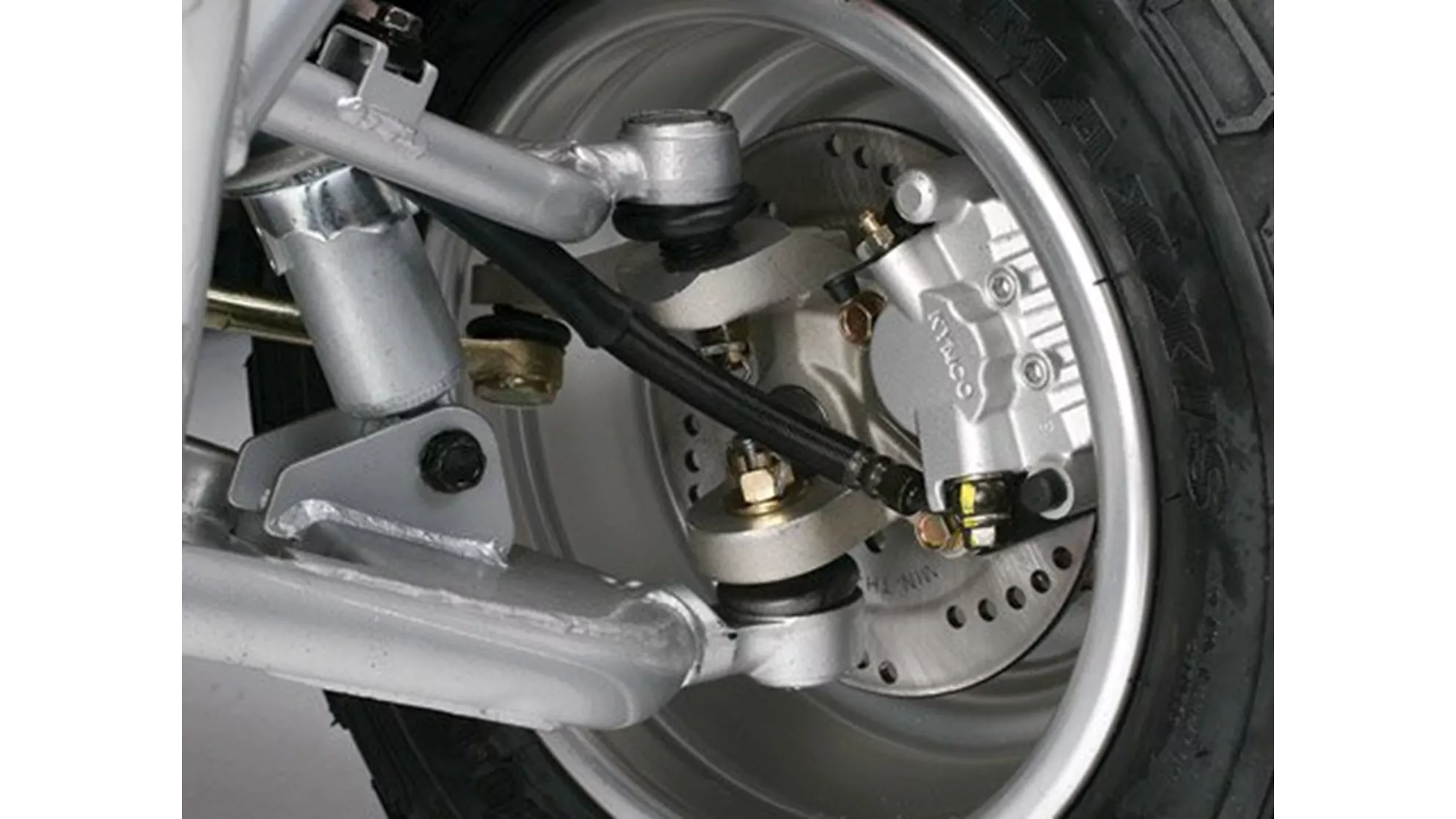 Kymco Maxxer 250 - Image 8 Kymco Maxxer 250 - Image 8