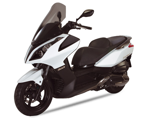 Motorrad Vergleich Kymco Downtown 300i 2015 vs. Piaggio X7 250 i.e. 2008