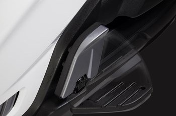 Kymco People GT 300i 2015 - Bild 8