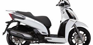 Kymco People GT 300i 2015 vs Honda SH150i 2013
