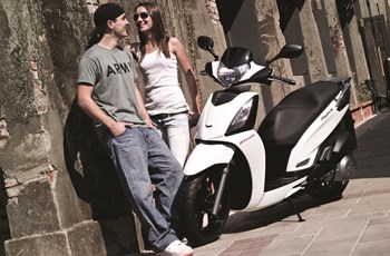 Kymco People GT 125i 2015 - Bild 10