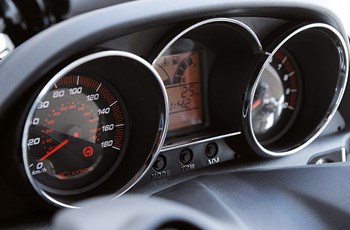 Kymco Downtown 350i 2015 - Bild 3 Kymco Downtown 350i 2015 - Bild 3