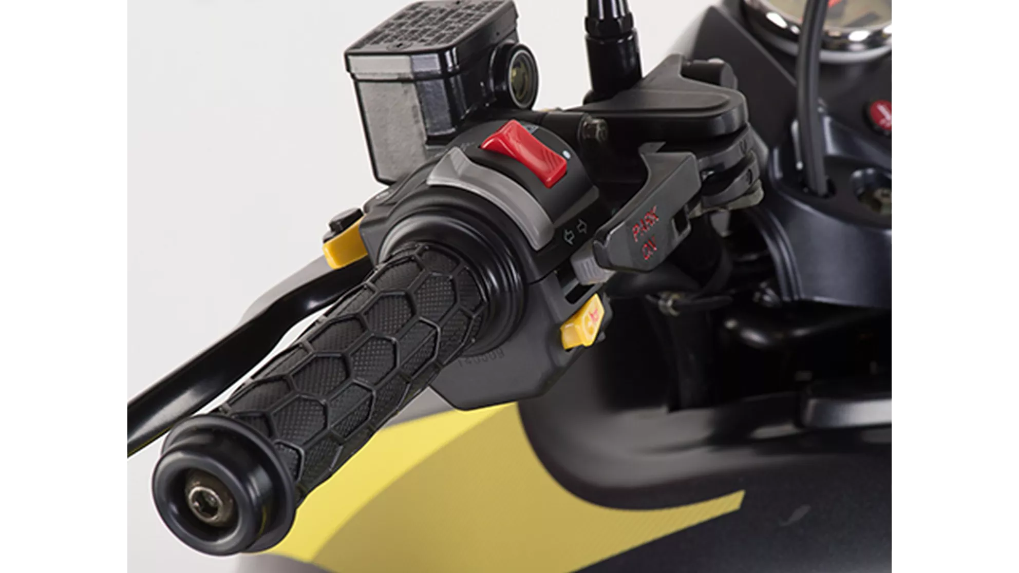 Kymco Maxxer 300 Supermoto - Image 2 Kymco Maxxer 300 Supermoto - Image 2