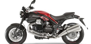 Moto Guzzi Griso 1200 8V Black Devil 2015 vs Moto Guzzi Griso 1200 8V Black Devil 2015