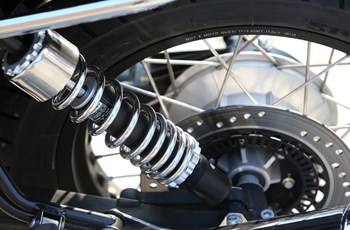 Moto Guzzi V7 II Special 2015 - Bild 7