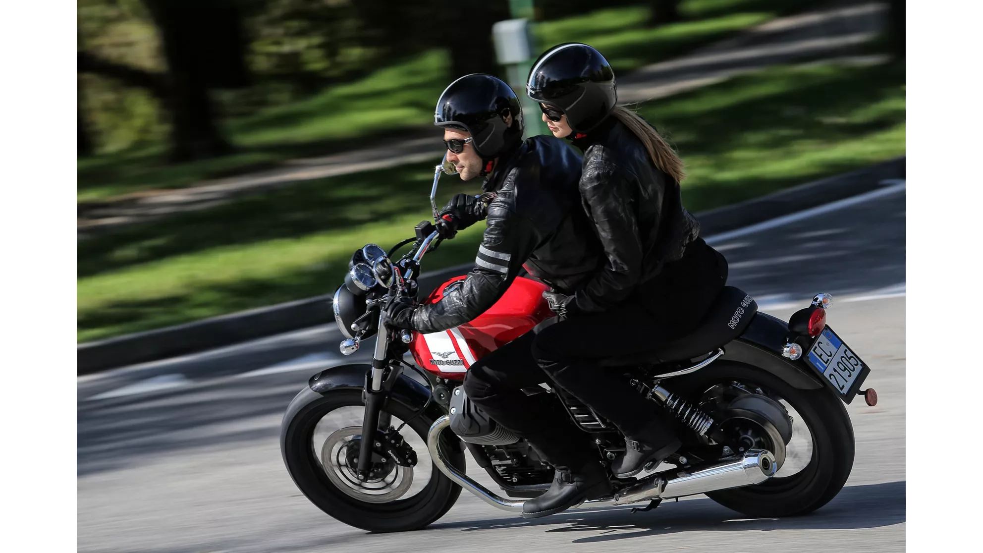 Moto Guzzi V7 II Special - Image 6 Moto Guzzi V7 II Special - Image 6