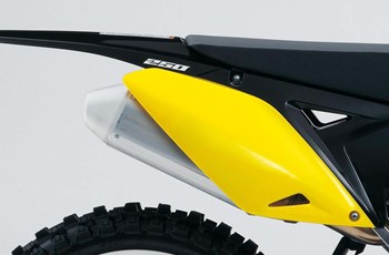 Suzuki RM-Z250 2015 - Bild 3 Suzuki RM-Z250 2015 - Bild 3