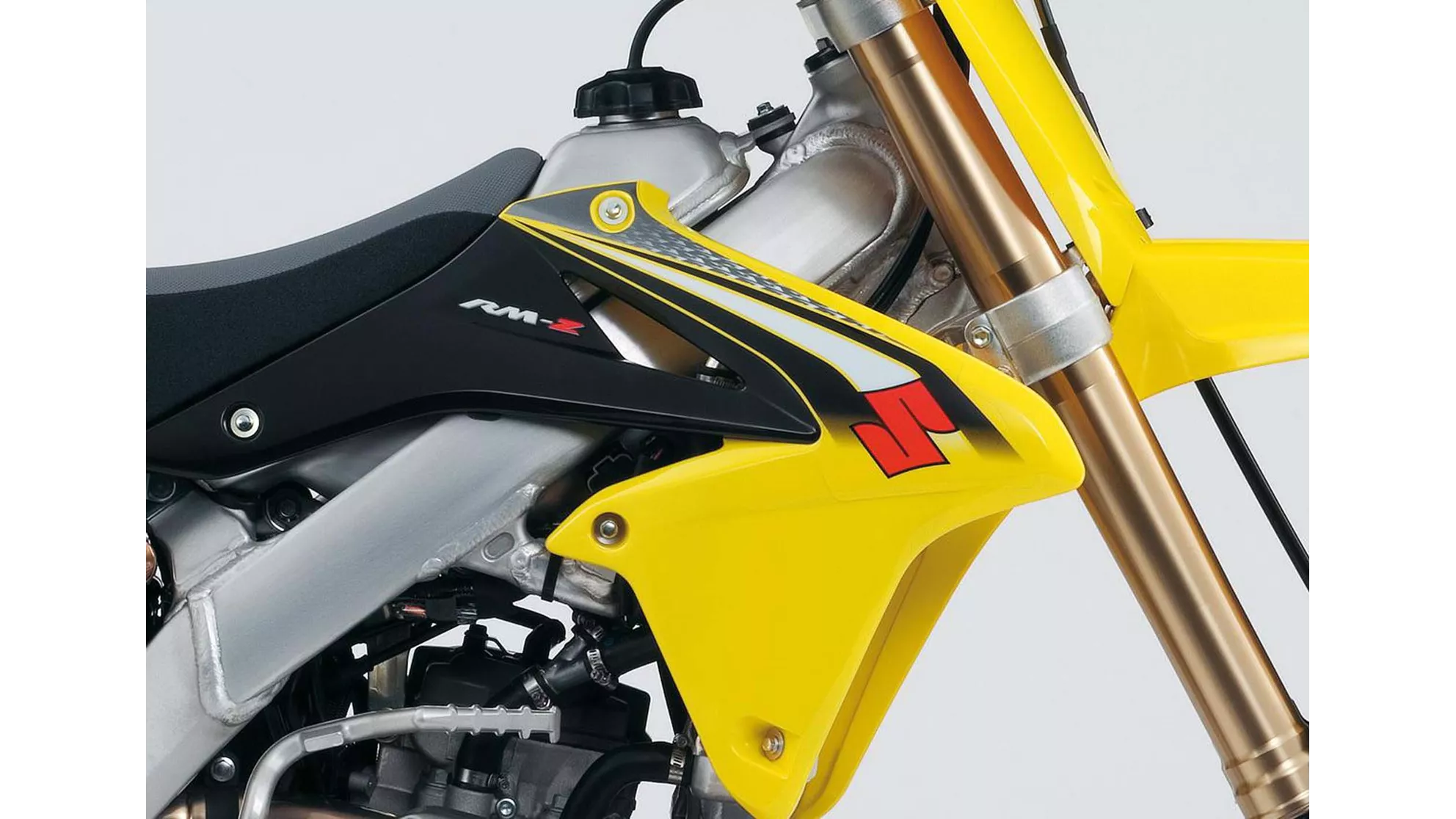 Suzuki RM-Z250 - Image 2 Suzuki RM-Z250 - Image 2