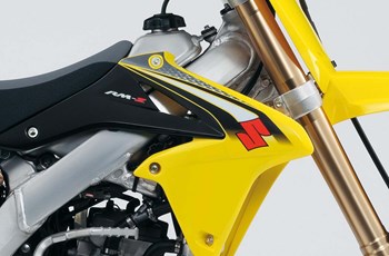 Suzuki RM-Z250 2015 - Bild 4 Suzuki RM-Z250 2015 - Bild 4