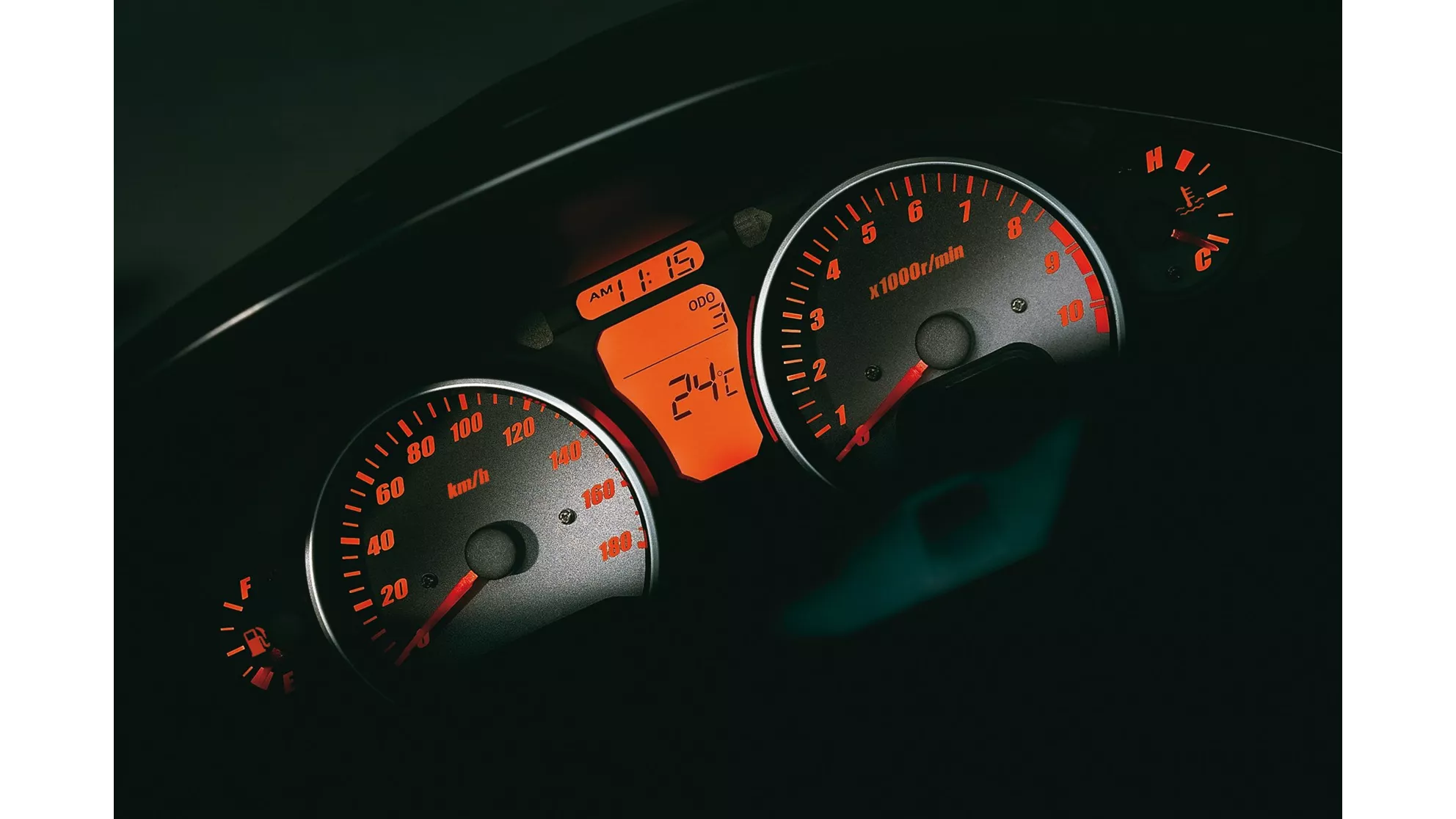 Suzuki Burgman 400 - Image 2 Suzuki Burgman 400 - Image 2