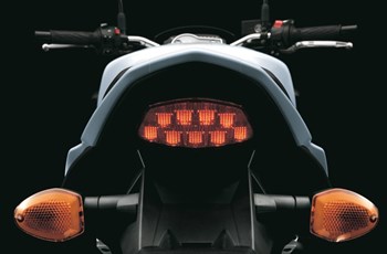 Suzuki GSR 750 2015 - Bild 13 Suzuki GSR 750 2015 - Bild 13