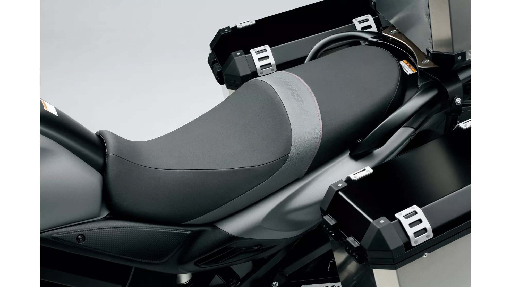 Suzuki V-Strom 650 XT - Image 8 Suzuki V-Strom 650 XT - Image 8