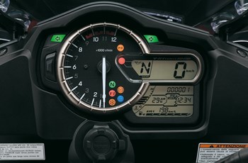 Suzuki V-Strom 1000 2015 - Bild 8