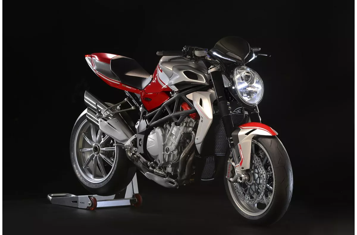 MV Agusta Brutale 1090 RR MV Agusta Brutale 1090 RR