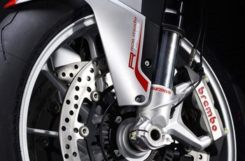 MV Agusta Brutale 1090 RR 2015 - Bild 3