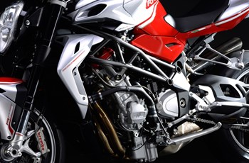 MV Agusta Brutale 1090 RR 2015 - Bild 10