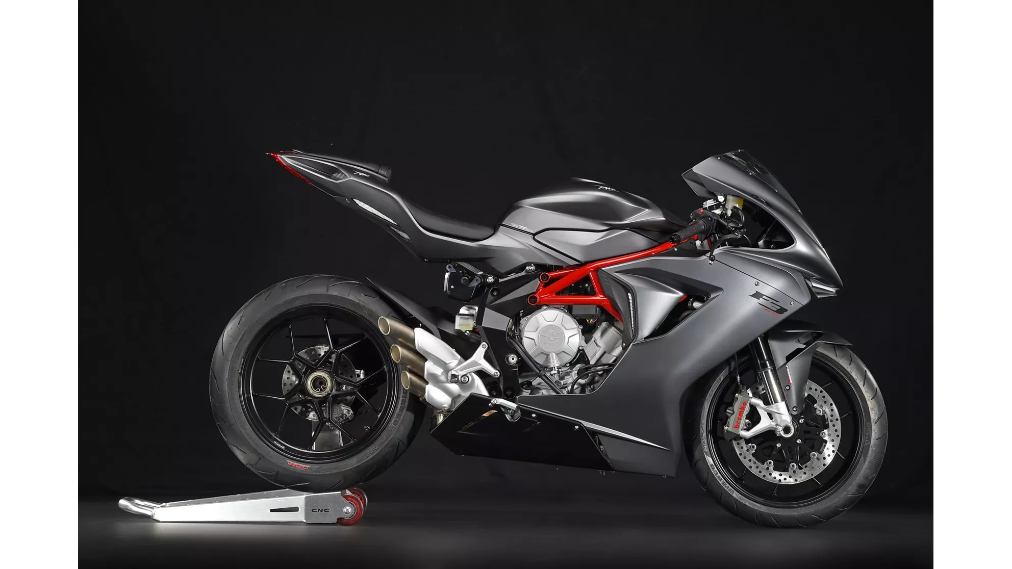 MV Agusta F3 675 - Image 7 MV Agusta F3 675 - Image 7