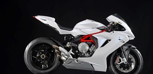 Honda CBR600RR 2024 vs MV Agusta F3 675 2015