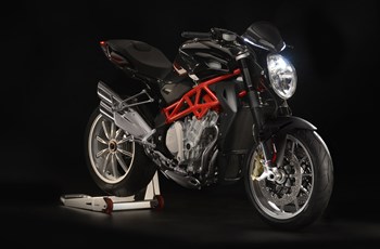 MV Agusta Brutale 1090 R 2015 - Bild 7 MV Agusta Brutale 1090 R 2015 - Bild 7