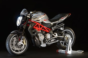 MV Agusta Brutale 1090 R 2015 - Bild 8 MV Agusta Brutale 1090 R 2015 - Bild 8