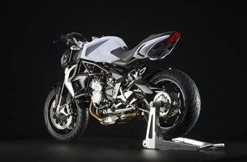 MV Agusta Brutale 675 2015 - Bild 5