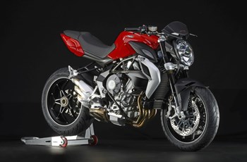 MV Agusta Brutale 675 2015 - Bild 10