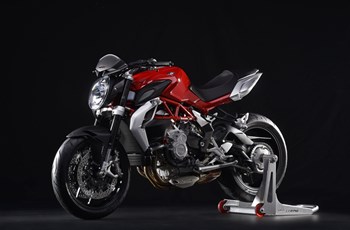 MV Agusta Brutale 800 2015 - Bild 3 MV Agusta Brutale 800 2015 - Bild 3