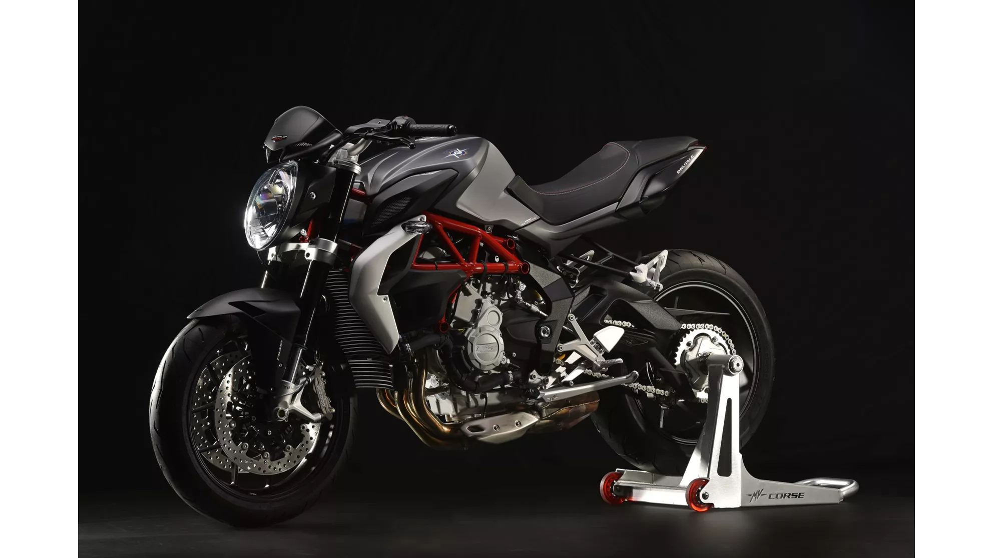 MV Agusta Brutale 800 - Image 2 MV Agusta Brutale 800 - Image 2