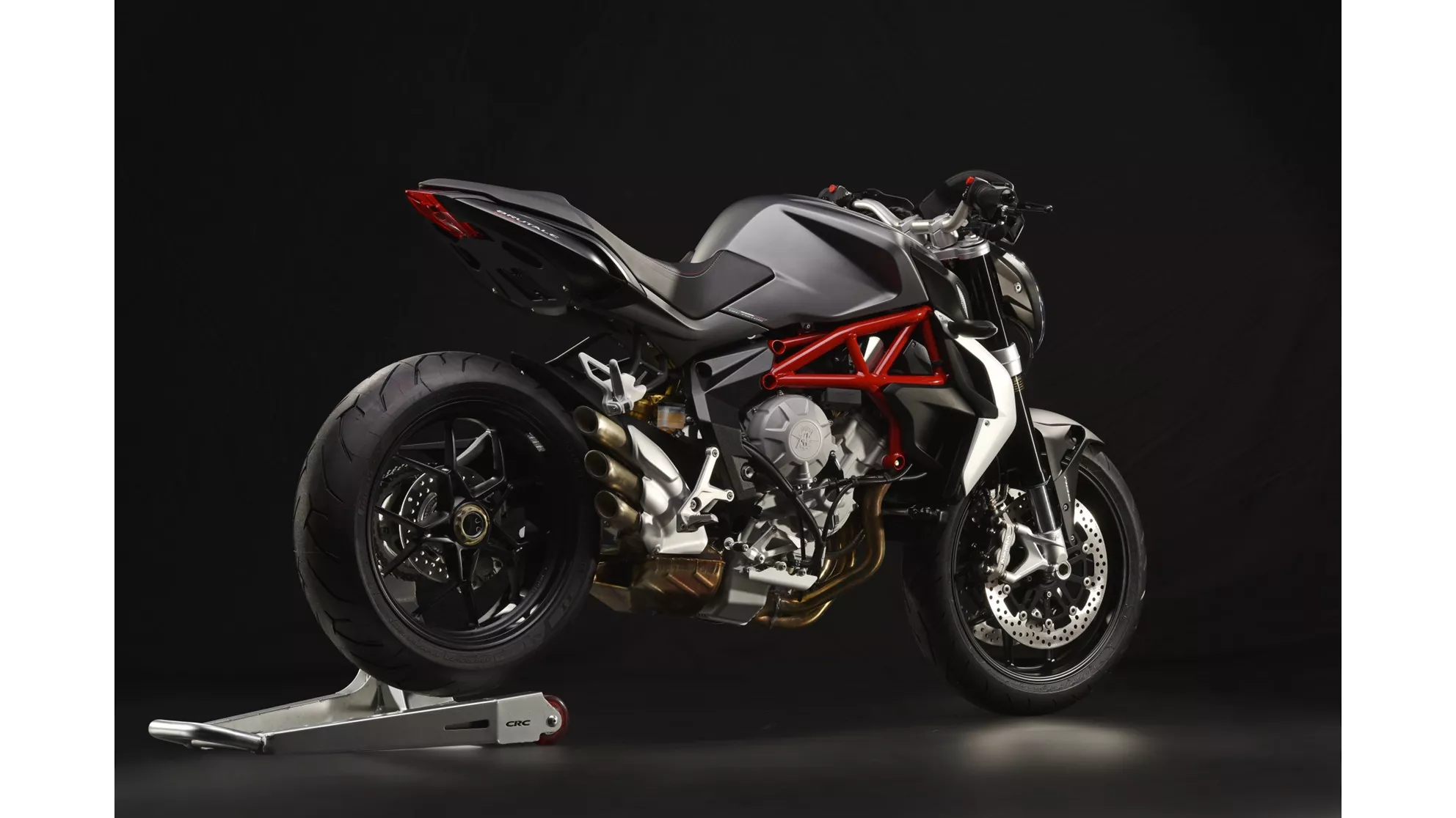 MV Agusta Brutale 800 - Image 4 MV Agusta Brutale 800 - Image 4