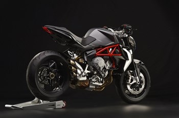 MV Agusta Brutale 800 2015 - Bild 6 MV Agusta Brutale 800 2015 - Bild 6