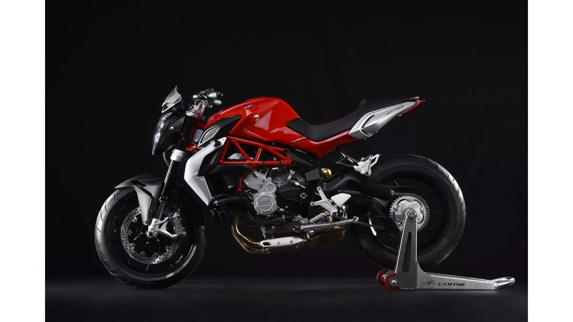 MV Agusta Brutale 800 - Image 9 MV Agusta Brutale 800 - Image 9