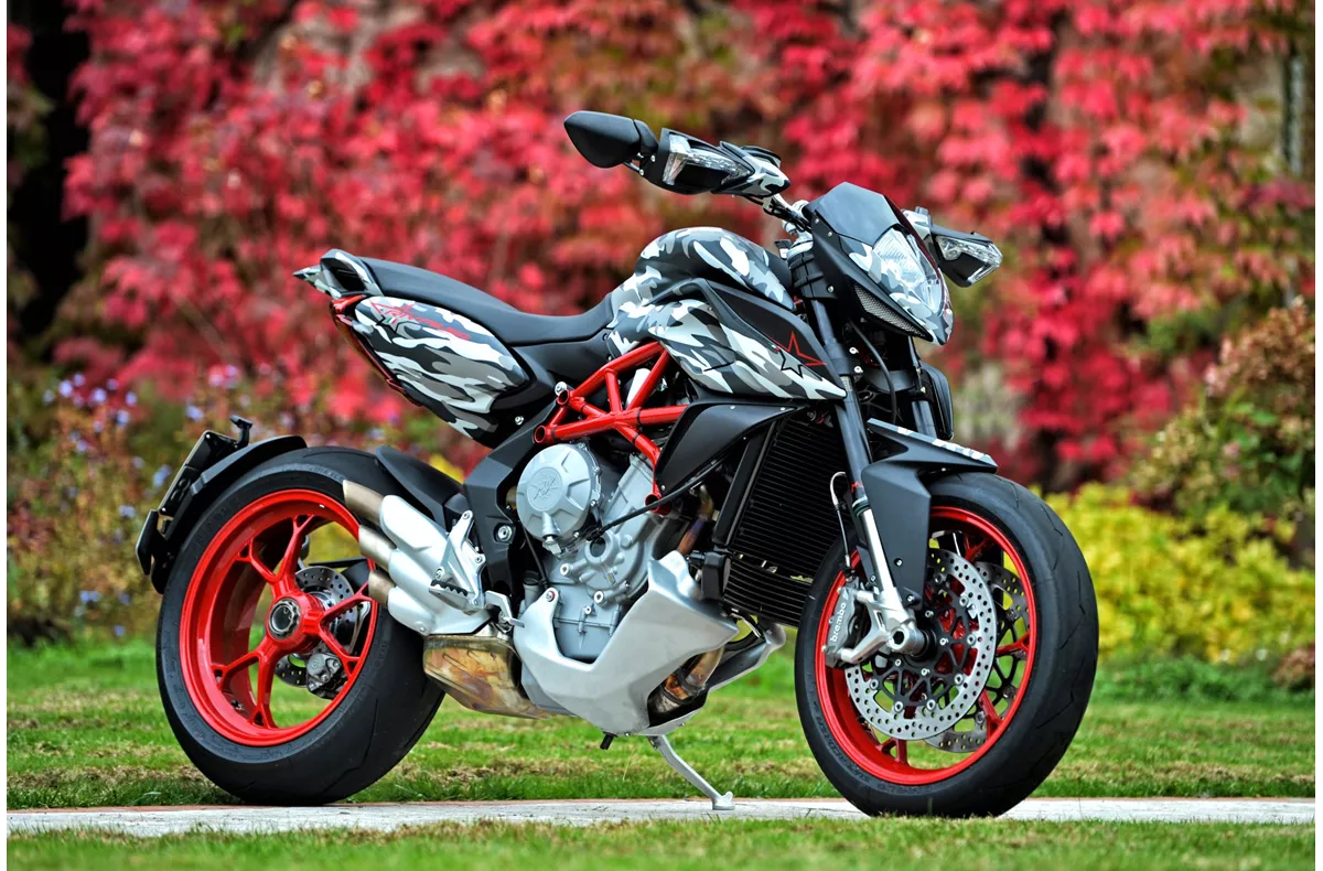 MV Agusta Rivale 800 MV Agusta Rivale 800