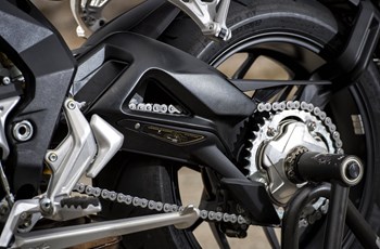 MV Agusta Rivale 800 2015 - Bild 6 MV Agusta Rivale 800 2015 - Bild 6