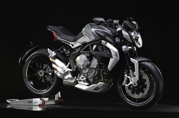 MV Agusta Dragster 800 2015 - Bild 9