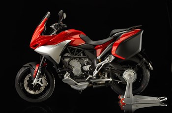 MV Agusta Turismo Veloce 800 Lusso 2015 - Bild 5