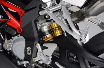 MV Agusta F4 RR 2015 - Bild 5