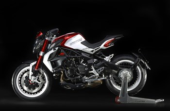 MV Agusta Dragster 800 RR 2015 - Bild 11