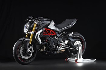 MV Agusta Brutale 800 RR 2015 - Bild 4 MV Agusta Brutale 800 RR 2015 - Bild 4