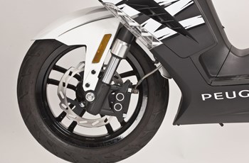 Peugeot Speedfight 3 50 LC 2015 - Bild 14