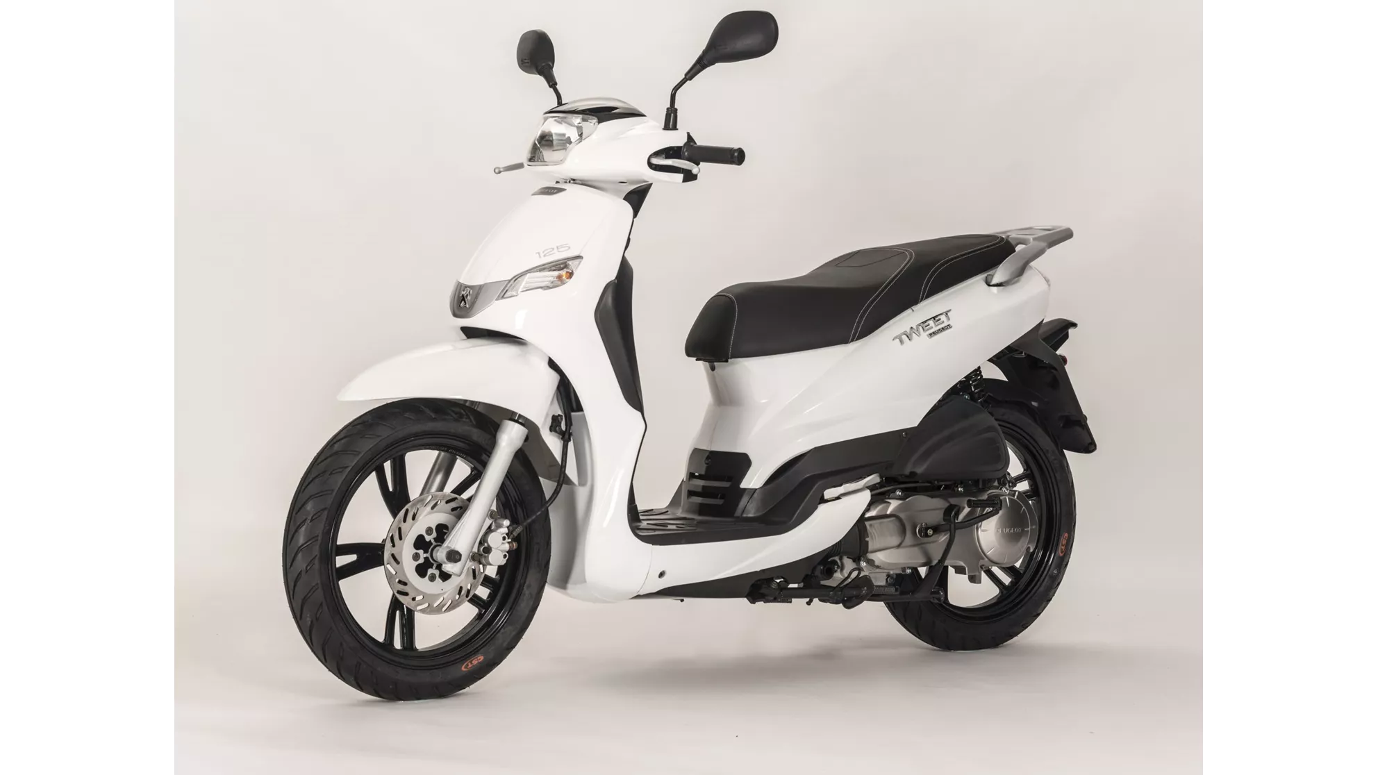 Peugeot Tweet 125 - Image 15 Peugeot Tweet 125 - Image 15