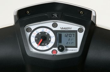 Peugeot Vivacity 4T 50 2015 - Bild 5