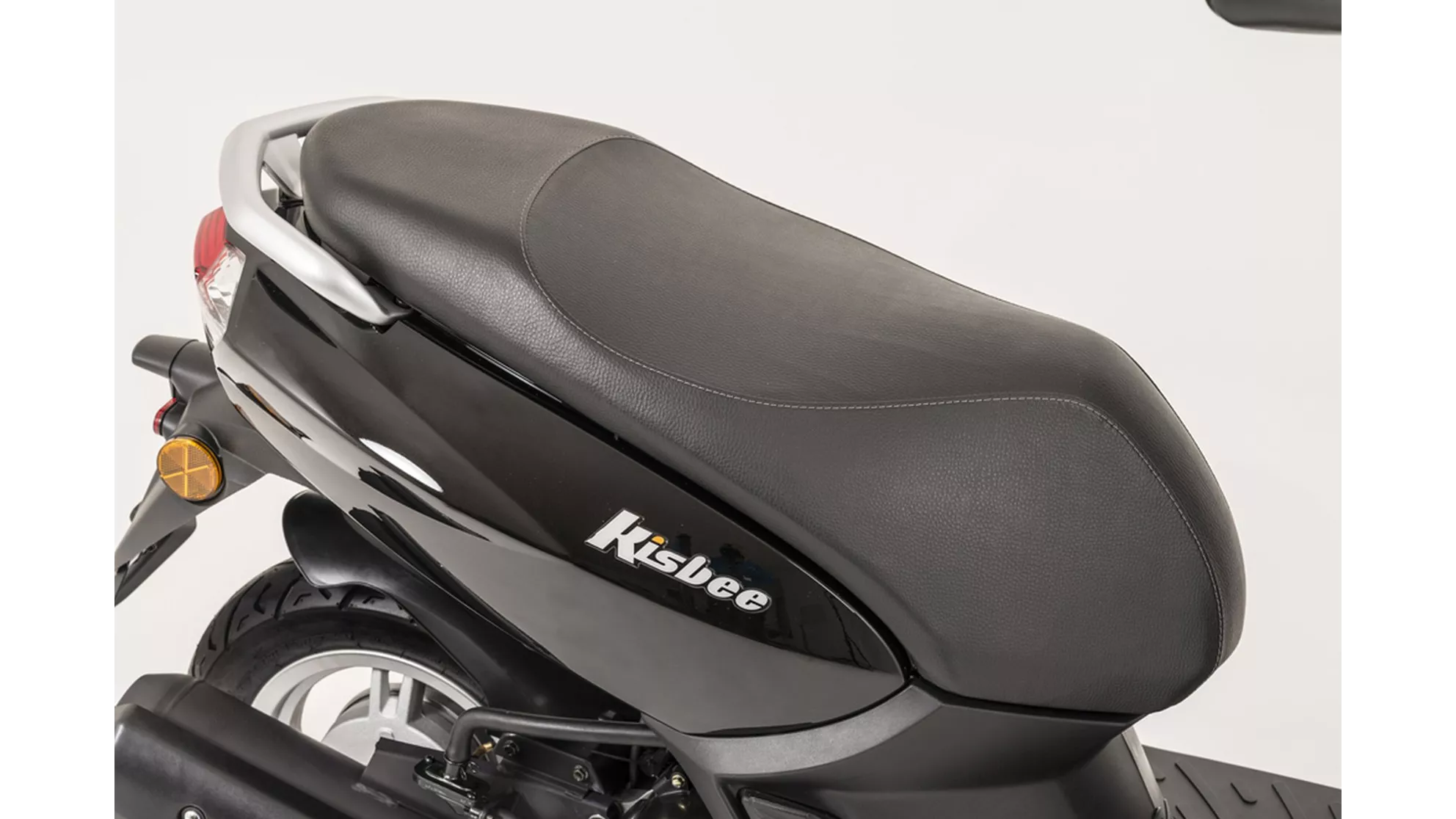 Peugeot Kisbee 100 - Image 2 Peugeot Kisbee 100 - Image 2