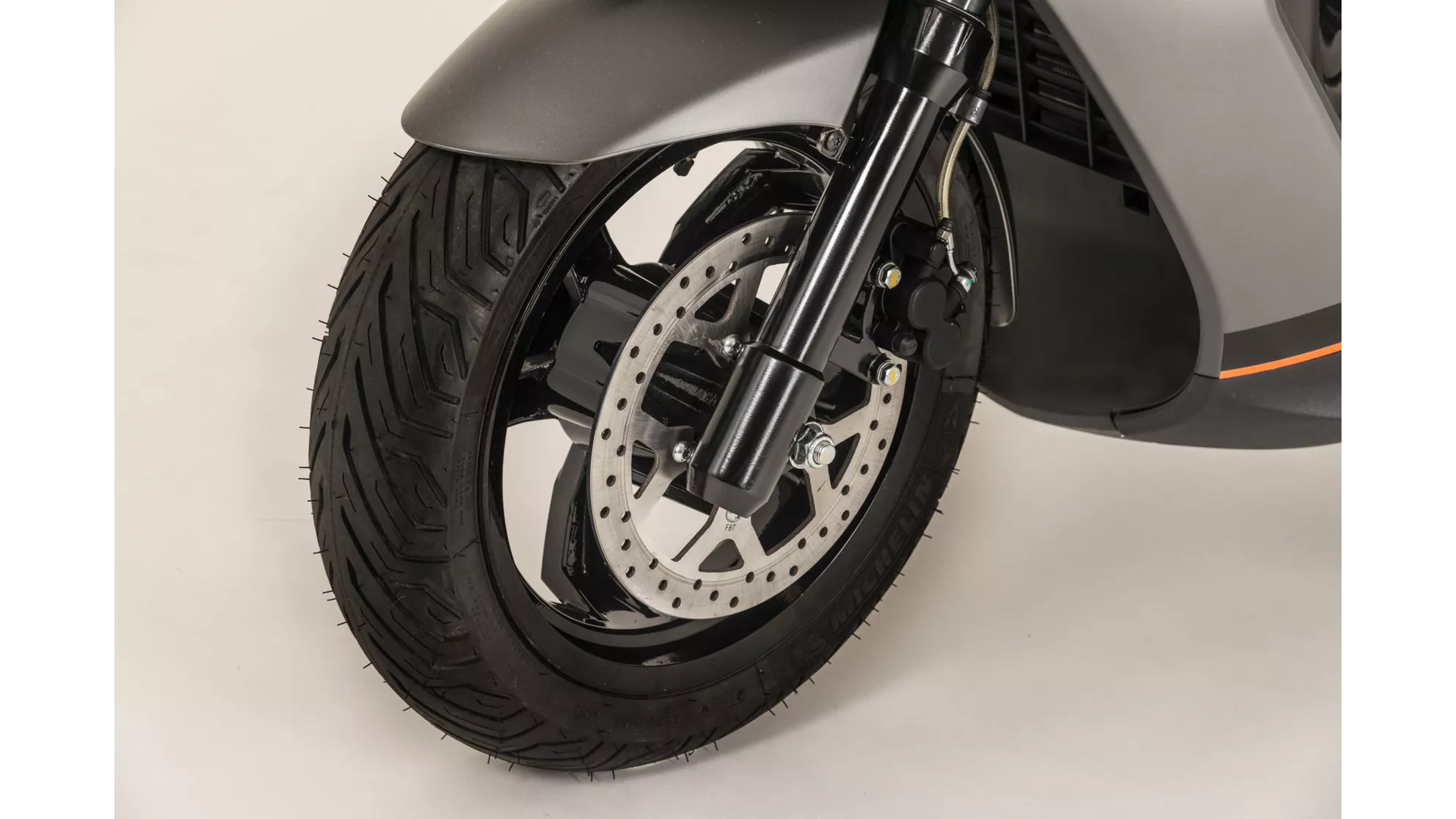 Peugeot Satelis 2 125 RS - Image 9 Peugeot Satelis 2 125 RS - Image 9