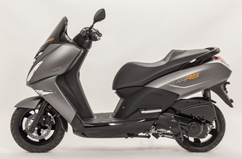 Peugeot Citystar 125 RS 2015 - Bild 4 Peugeot Citystar 125 RS 2015 - Bild 4